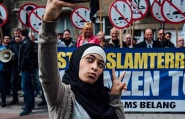 Fotografije Zakije Belkhiri na antiislamskim protestima dijele stotine ljudi širom svijeta