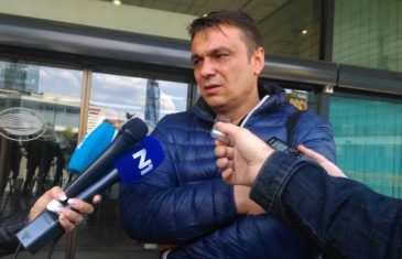 Sadik Ahmetović “Klanjao sam istiharu i znam koje će firme dobiti posao”