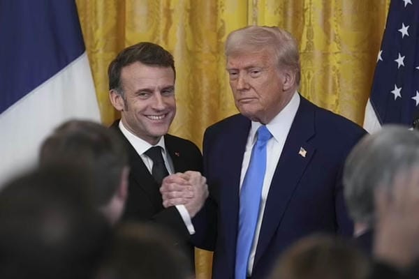 MACRON STIGAO NA HITNI SASTANAK SA TRUMPOM: “Spriječiti ću Treći svjetski rat!” (VIDEO)