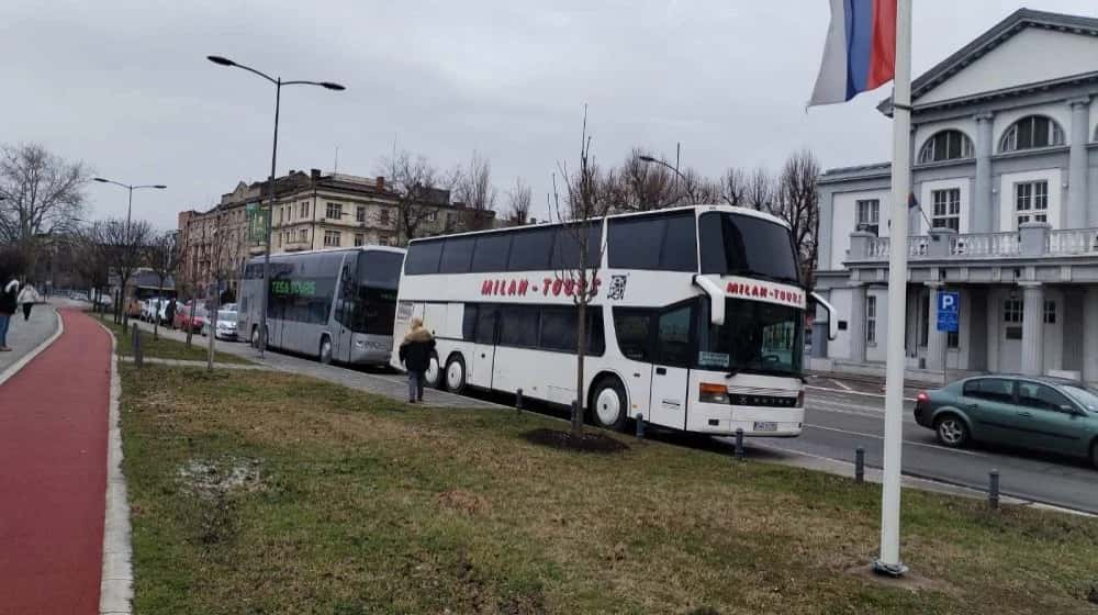 BURNO U SRBIJI: U Kragujevcu studenti iz cijele zemlje, veliki broj autobusa sa bh. tablicama ušao u Vojvodinu